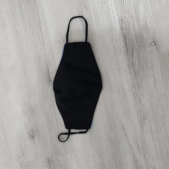 Reusable Winter Themed Mask - Picture 2 of 4